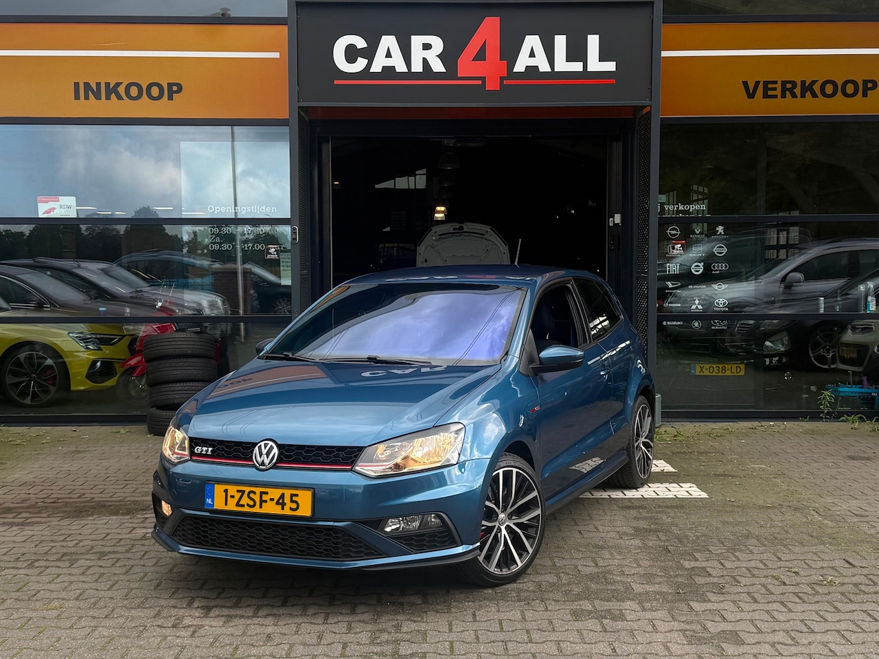 Volkswagen Polo - 1.8 TSI GTI NAP/DEALERONDERHOUDEN/DSG/UNIEK!APK 19-3-2027 - AutoWereld.nl