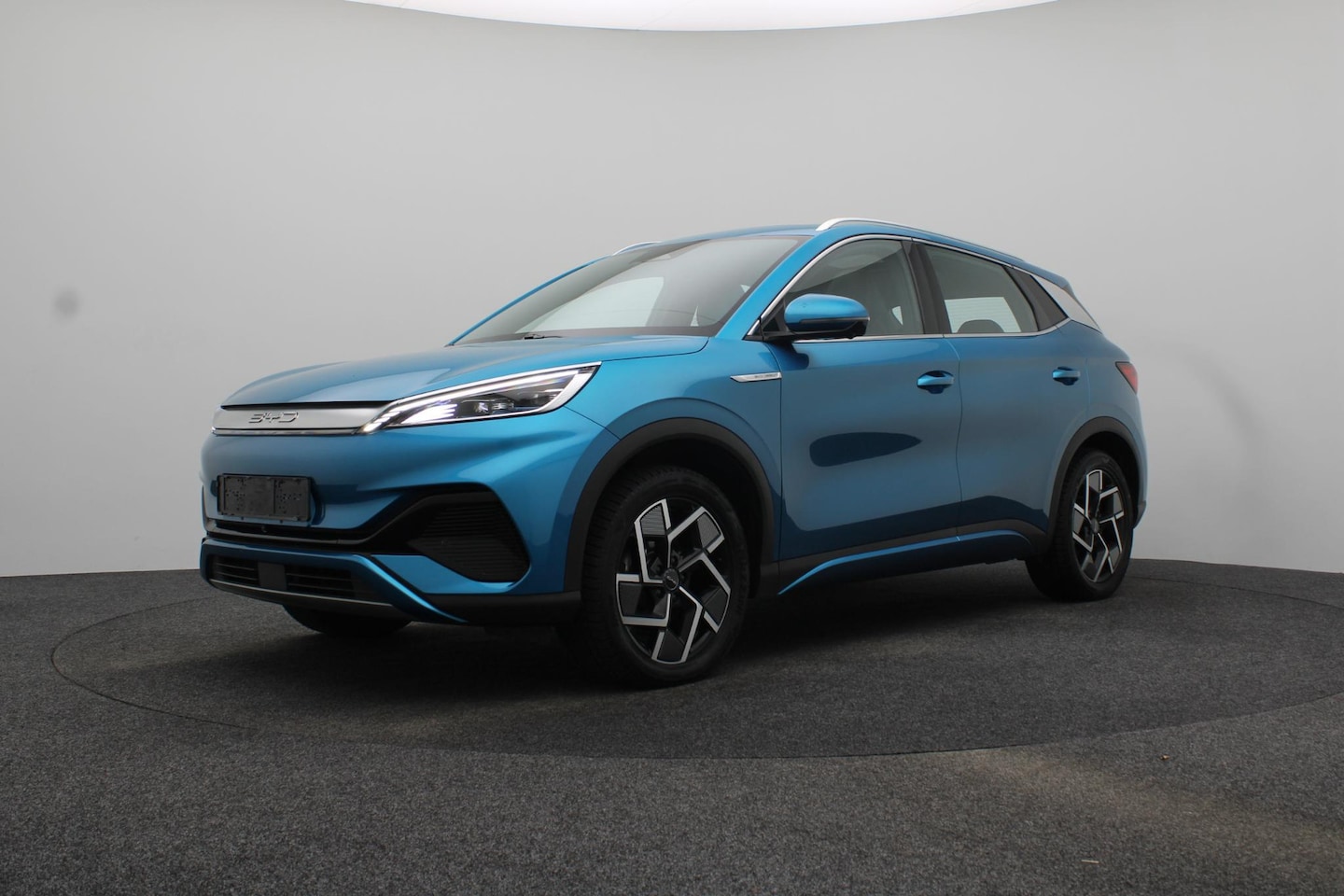 BYD Atto 3 - Comfort 60 kWh EXCLUSIEF | Lederen interieur zwart | 420 km | Apple Carplay | Uniek! - AutoWereld.nl