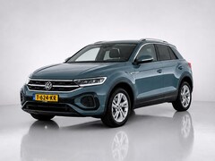 Volkswagen T-Roc - 1.5 TSI R-Line |Trekhaak | Camera | Adptieve CC | Climate Control | Keyless entry | NL-Aut
