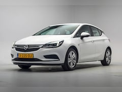 Opel Astra - 1.0 Turbo Business Executive [ Navi Clima PDC Cruise ]