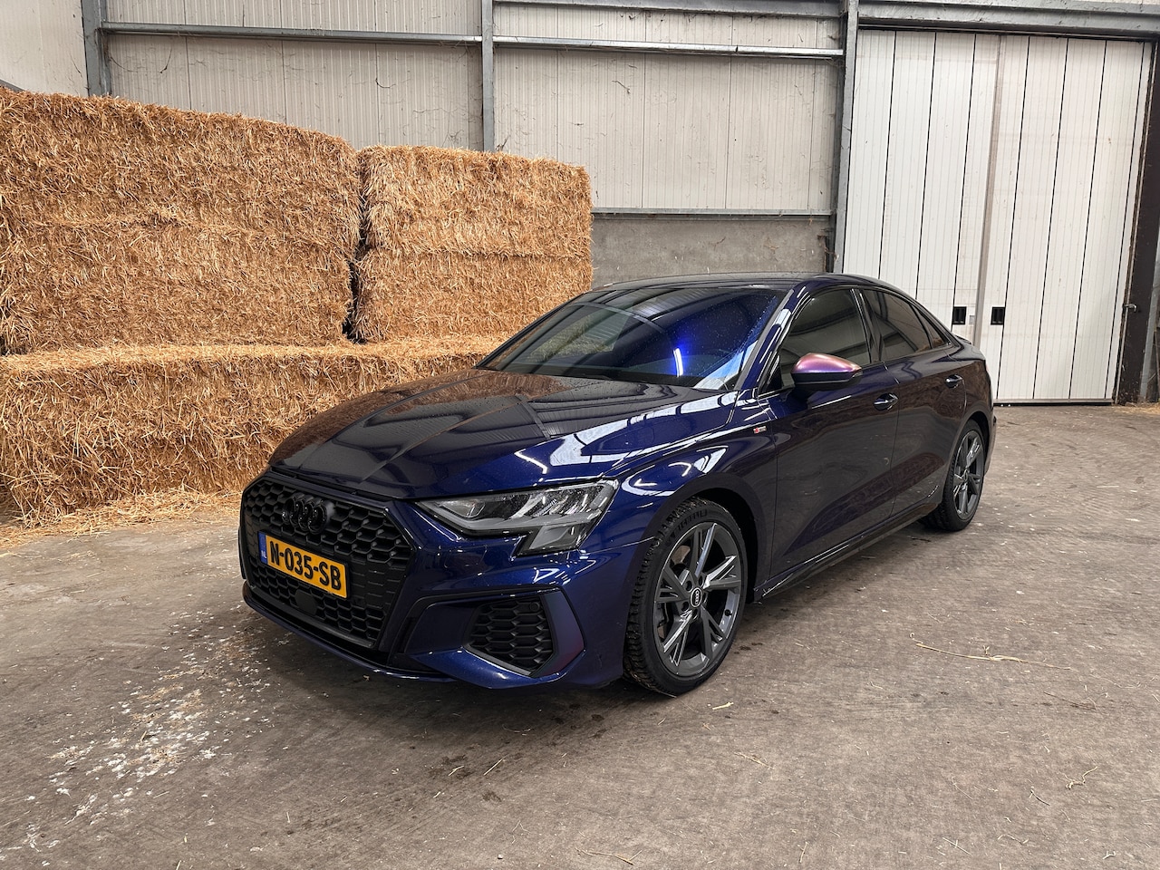 Audi A3 Limousine - 35 TFSI S edition - AutoWereld.nl