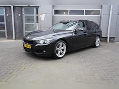 BMW 3-serie Touring - 318i M Sport Edition