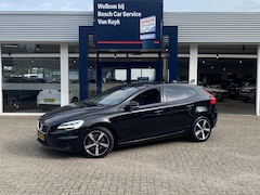 Volvo V40 - 2.0 T4 Business Sport / NL-Auto / Vol-Leder / Panodak / Stoelverwarming / Cruise-Control /
