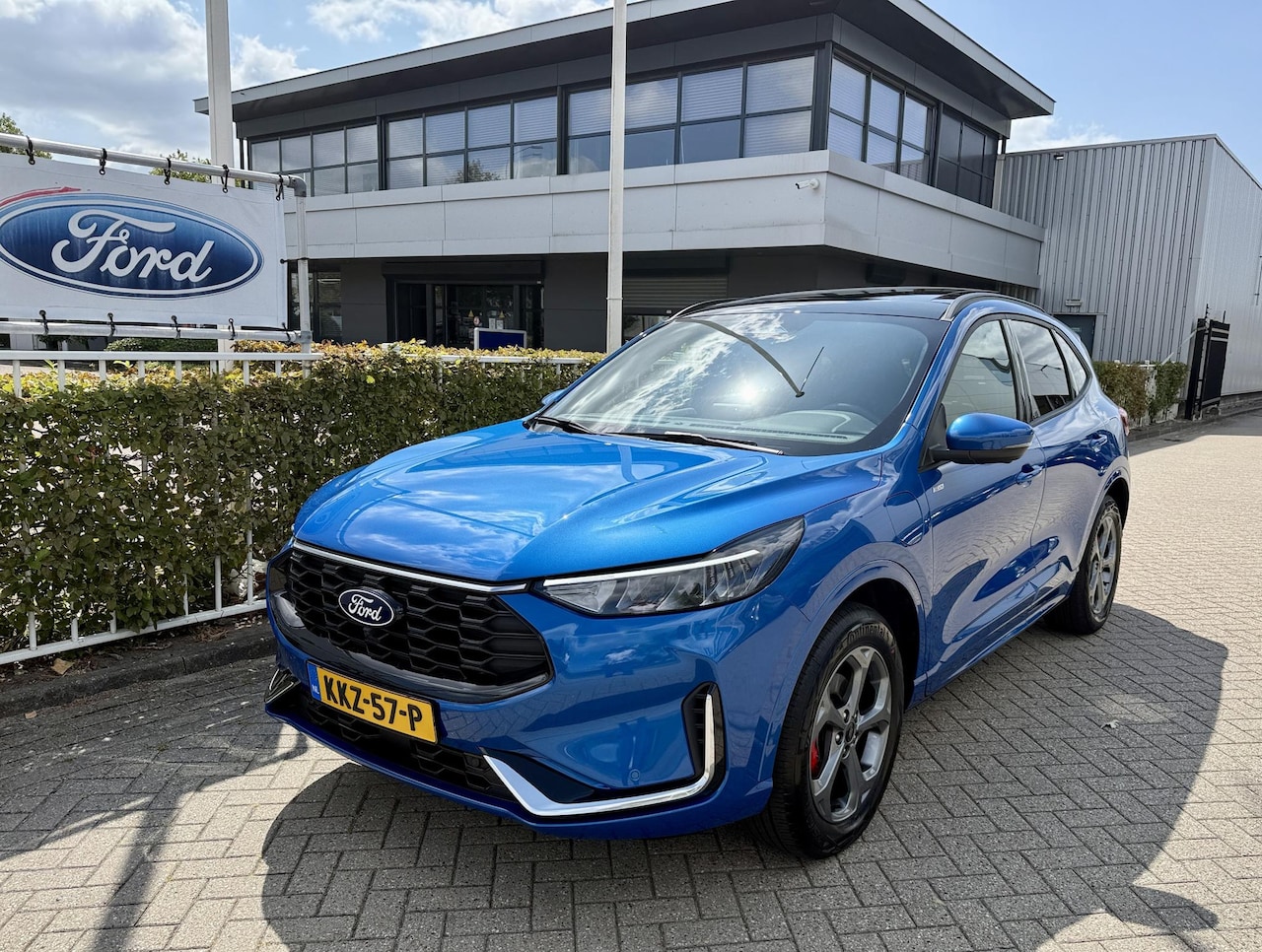 Ford Kuga - 2.5 PHEV ST-Line X Panorama dak | Adaptieve Cruise Controle | Memory Functie Best.Stoel | - AutoWereld.nl