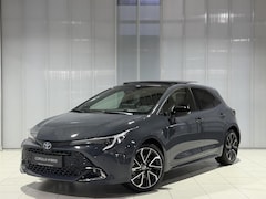 Toyota Corolla - Hybrid 180 Executive VOORRAAD , €4.100 VOORDEEL , PANORAMA-DAK , PDC V+A , BSM , ACC , STO