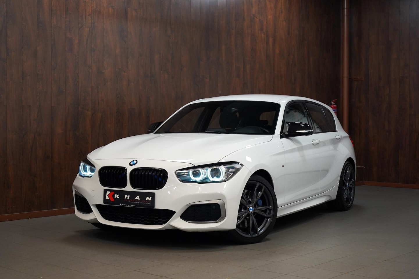 BMW 1-serie - M140i M-Sport Uitlaatsysteem|Maxton|RWD|CarbonEventuriIntake|Stoelverwarming - AutoWereld.nl