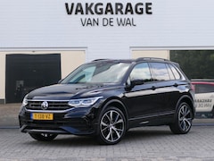 Volkswagen Tiguan - 1.4 TSI eHybrid R-Line Business+ | Leder | Panoramadak | Memory | Trekhaak | Head-up displ