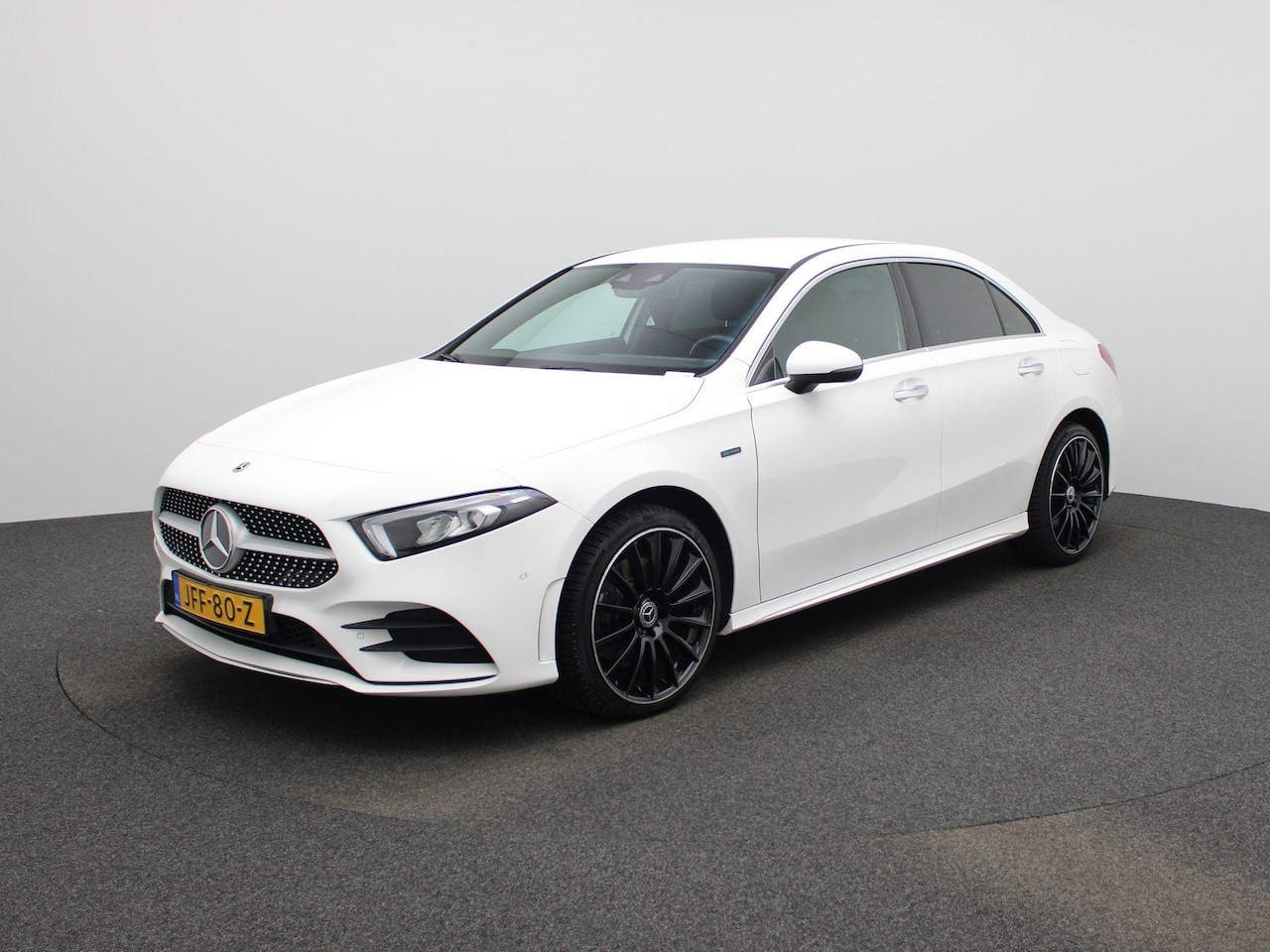 Mercedes-Benz A-klasse - 250 e Business Solution AMG Limited | Automaat | Navigatie | Sfeerverlichting | Camera | S - AutoWereld.nl