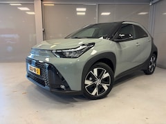 Toyota Aygo X - Hybrid 115 Pulse | Camera | Stoelverwarming | Parkeersensoren | Climate control |