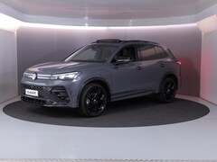 Volkswagen Tiguan - 1.5 eHybrid R-Line Edition 204 pk Automaat (DSG) | Verlengde garantie | Navigatie | Panora