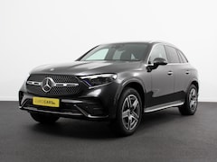 Mercedes-Benz GLC-klasse - 400e 4MATIC AMG Line PHEV Navigatie Panorama dak Lederen bekleding Camera Electrisch bedie