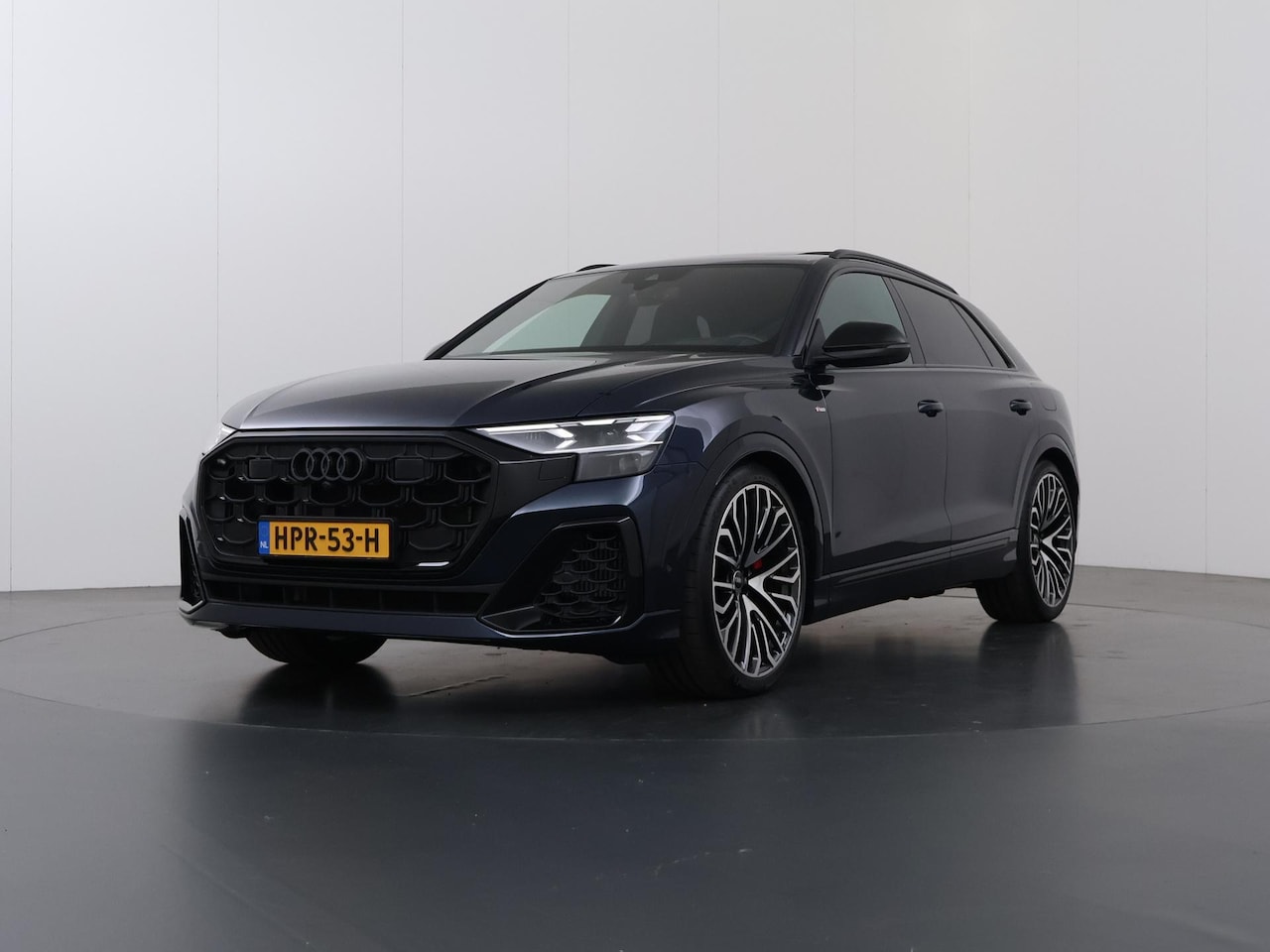 Audi Q8 - 60 TFSI e quattro Pro Line S Competition | SOH 95,2% | 490PK | Luchtvering | Elek. Trekhaa - AutoWereld.nl