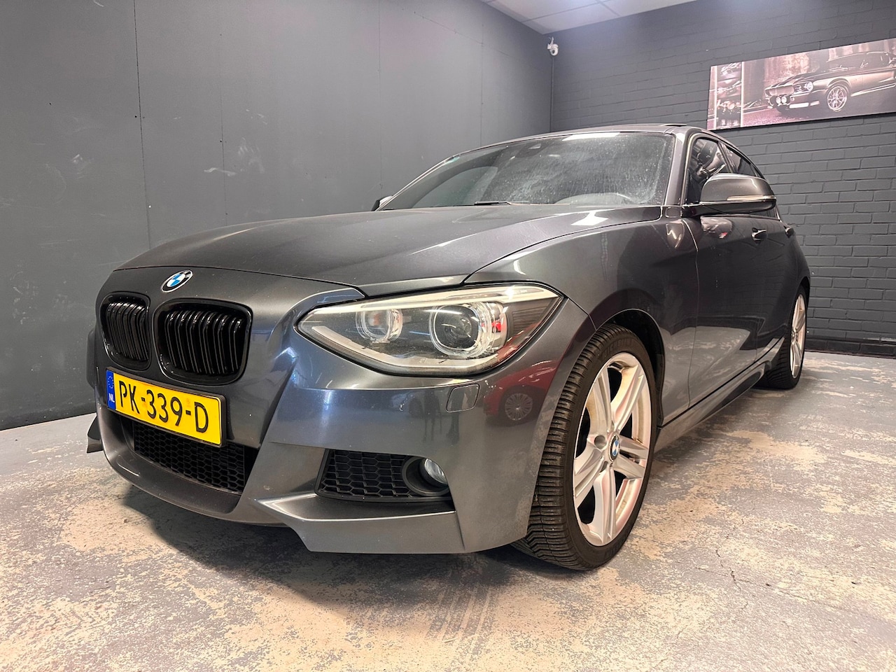 BMW 1-serie - BMW 1-SERIE 125d HIGH EXECUTIVE M-PAKKET AUTOMAAT ZEER NETTE STAAT - AutoWereld.nl