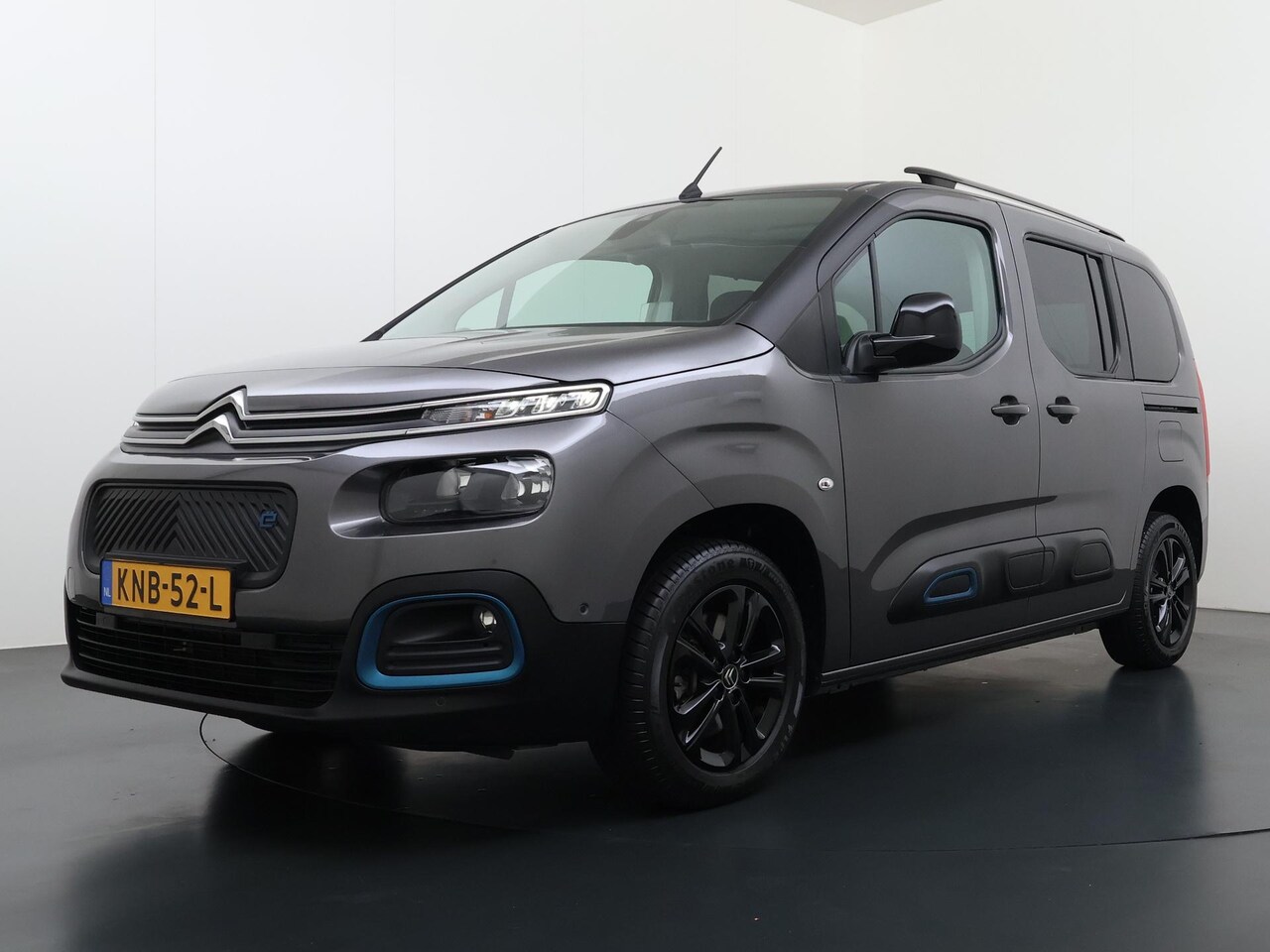 Citroën ë-Berlingo - Shine 50 kWh 136pk Automaat | Accu 90% | Navigatie | Camera achter | Keyless start | Autom - AutoWereld.nl