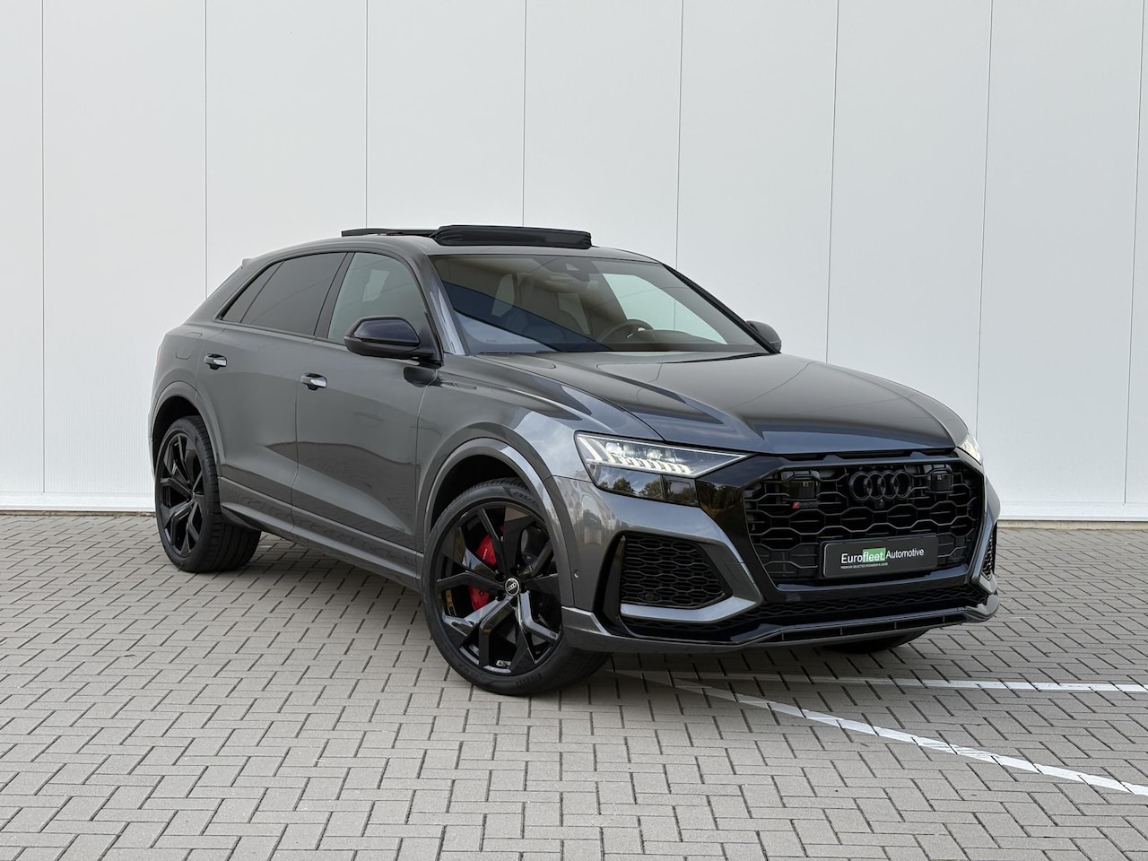 Audi Q8 - 4.0 TFSI RS Q8 quattro | 726 PK | KERAMISCHE REMMEN | DAYTONA GREY | PANO | CARBON | BTW - AutoWereld.nl