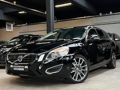 Volvo V60 - 1.6 T4F Summum /Dodehoek/Cruise/XenonLed/Stoelverw