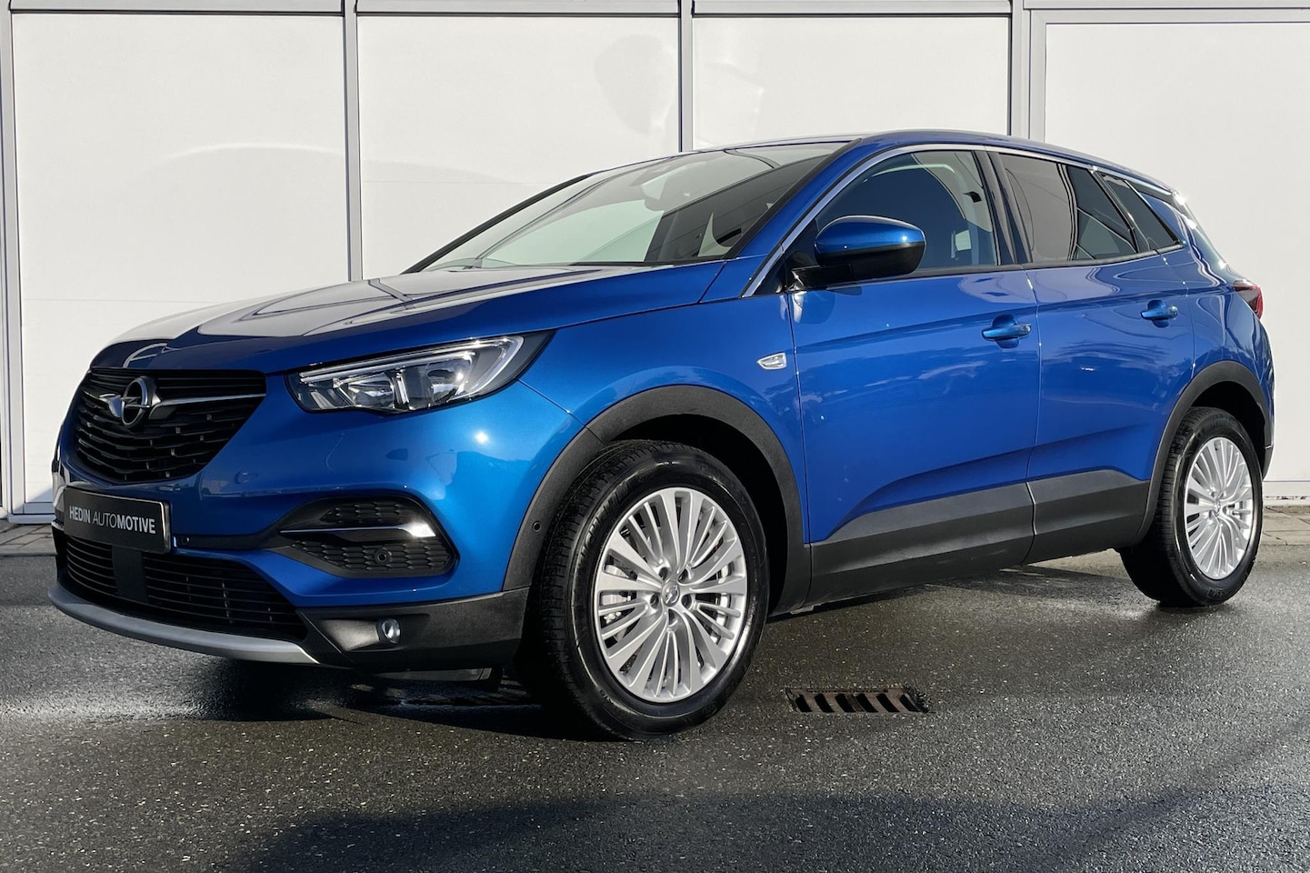 Opel Grandland X - 1.2 Turbo 130pk Innovation | Eerste eigenaar | Unieke km-stand! | Trekhaak | Camera | Elek - AutoWereld.nl