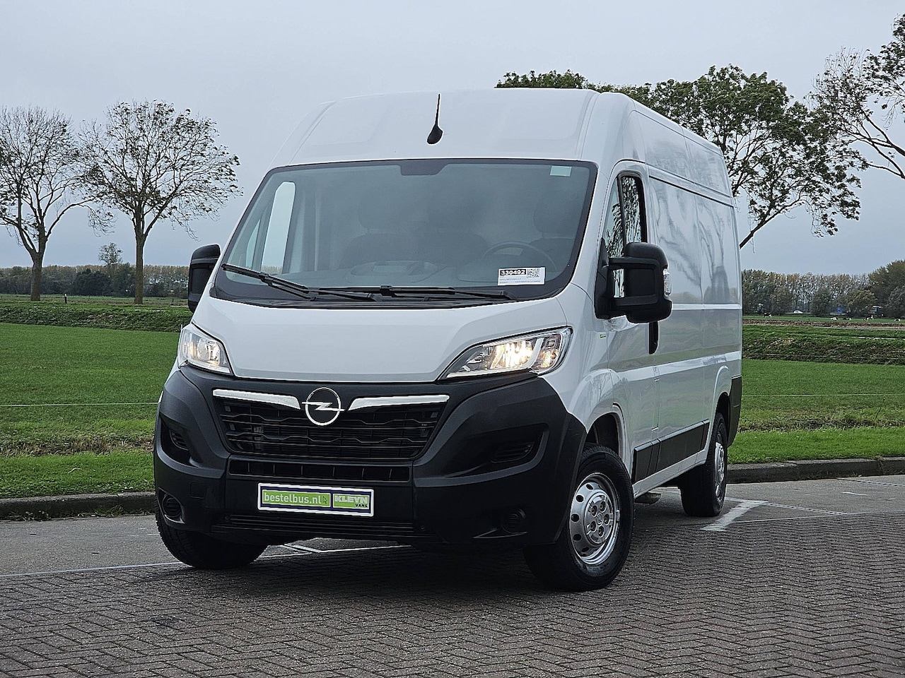 Opel Movano - 2.2 L2H2 Airco Nieuw Model Cruise 3 Zits BPM Vrij Euro6 120 PK! - AutoWereld.nl