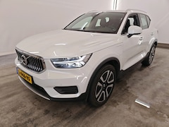 Volvo XC40 - 1.5 T5 262pk PHEV Recharge Inscription | Leder | Trekhaak | H&K Audio & Park Assist Pack |