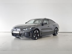 BMW i4 - eDrive35 M Sport Edition M Sportpakket Pro | Huisselectie