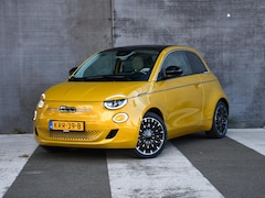 Fiat 500e - La Prima 42 kWh 118pk Automaat PANO | JBL SOUND | CAMERA | KEYLESS | LEDER | ADAPT. CC | D