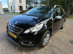 Peugeot 2008 - | 2016 | 130.000 km | NAP | Panoramadak | Airco | Cruise Control
