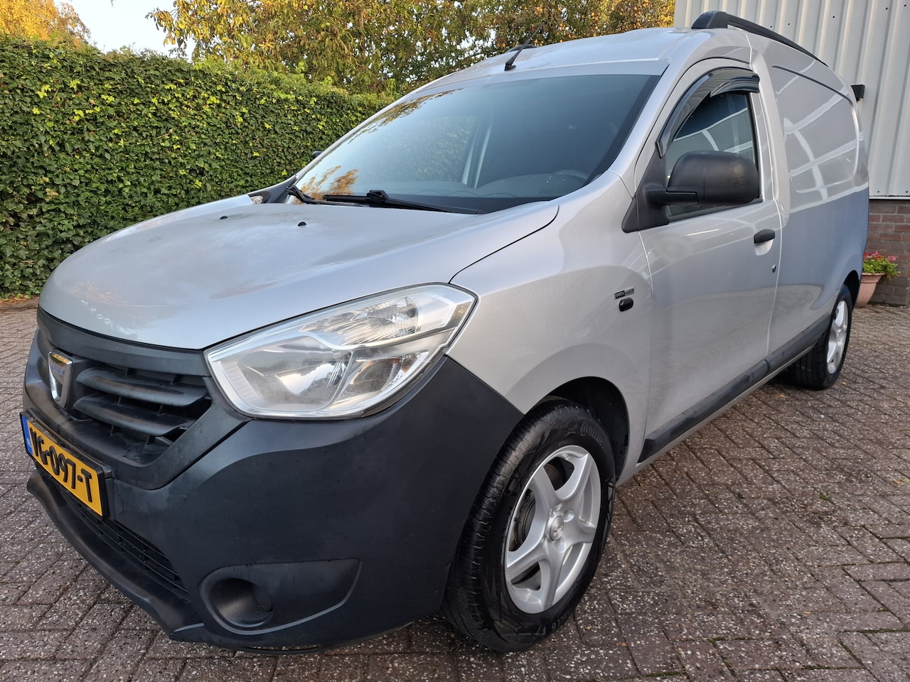 Dacia Dokker - 1.5 dCi 75 Ambiance AIRCO/NAVI/CARPLAY/ANDROID 75PK - AutoWereld.nl