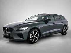 Volvo V60 - 2.0 T6 Plug-in hybrid AWD Plus Dark | Panorama dak | Elektrische stoelen | verwarmde voors