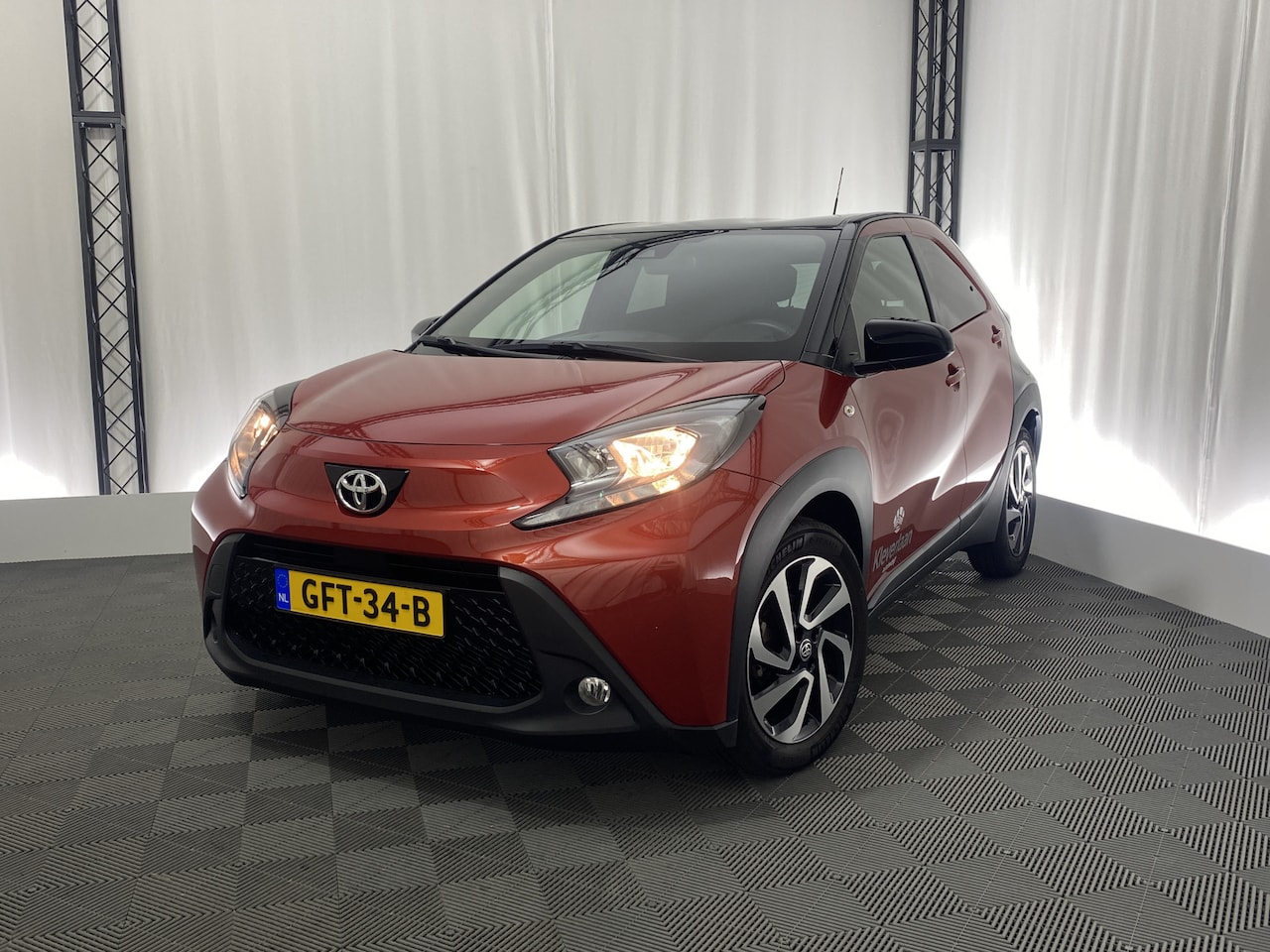 Toyota Aygo X - 1.0 VVT-i MT Pulse | CarPlay | Camera | Stoelverw. | Elek. Spiegels | - AutoWereld.nl