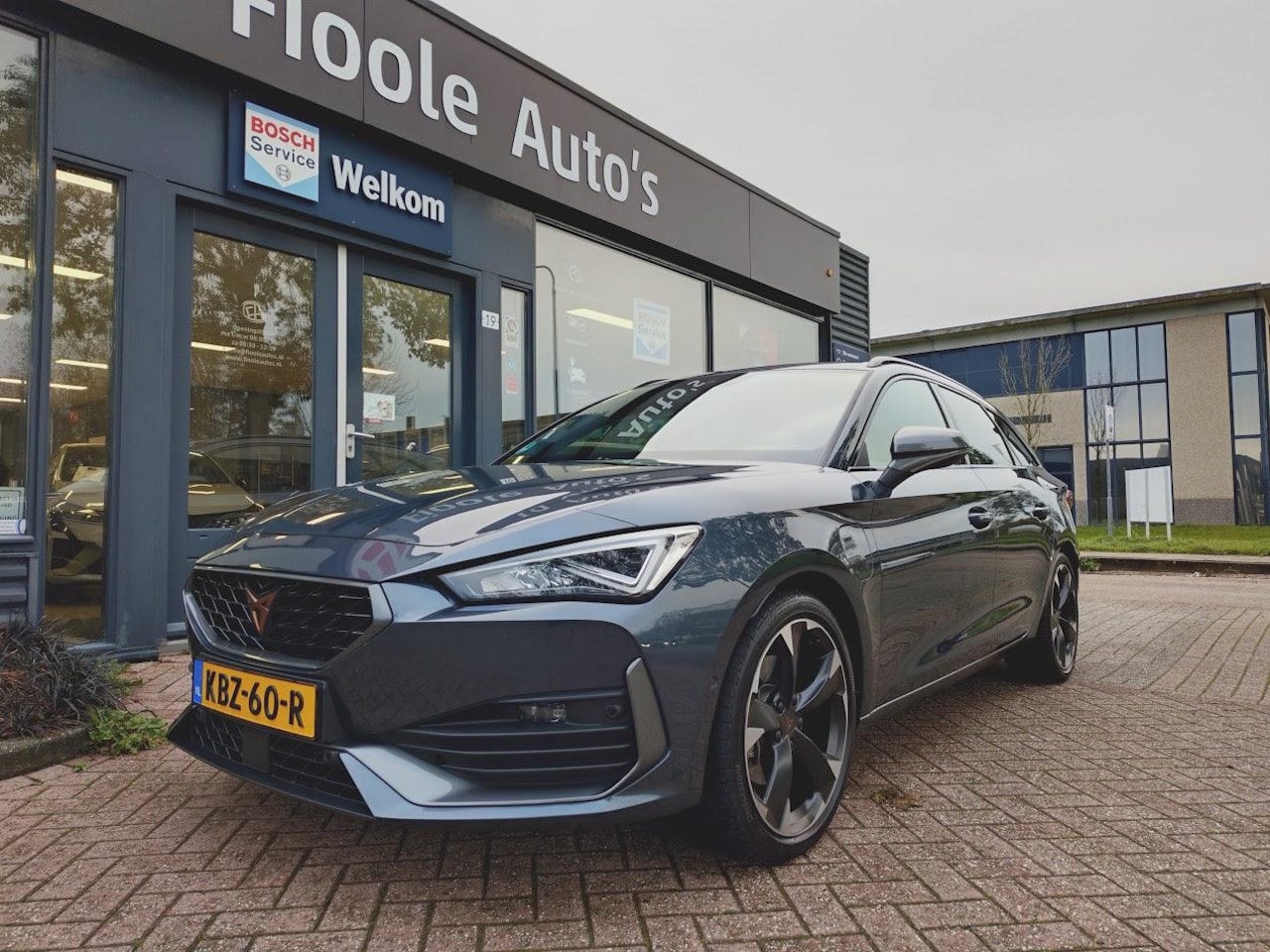 CUPRA Leon Sportstourer - 1.4 e-Hybrid Business LED, Adaptieve Cruise, Carplay, Camera, Stoelverw. - AutoWereld.nl