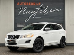 Volvo XC60 - 2.0 T5 R-Design|Automaat|Trekhaak|Leer|Org NL