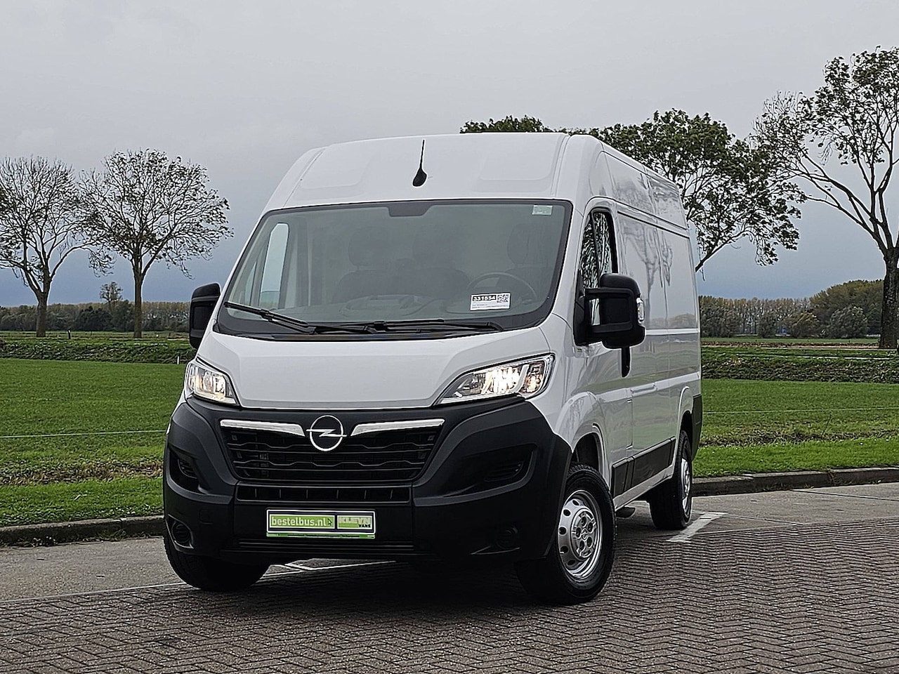 Opel Movano - 2.2 L2H2 Airco BPM Vrij 3 Zits Cruise Control Euro6 120 PK! - AutoWereld.nl