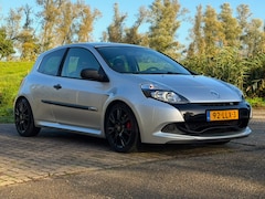 Renault Clio - 2.0 RS Cup light / Recaro / Brembo / Topstaat