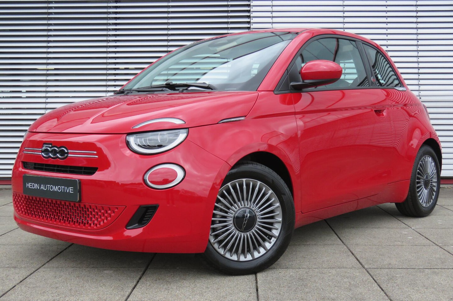 Fiat 500 - 1.0 Hybrid Torino Launch Edition | Climate Control | Parkeersensoren | 16" LM Velgen | App - AutoWereld.nl