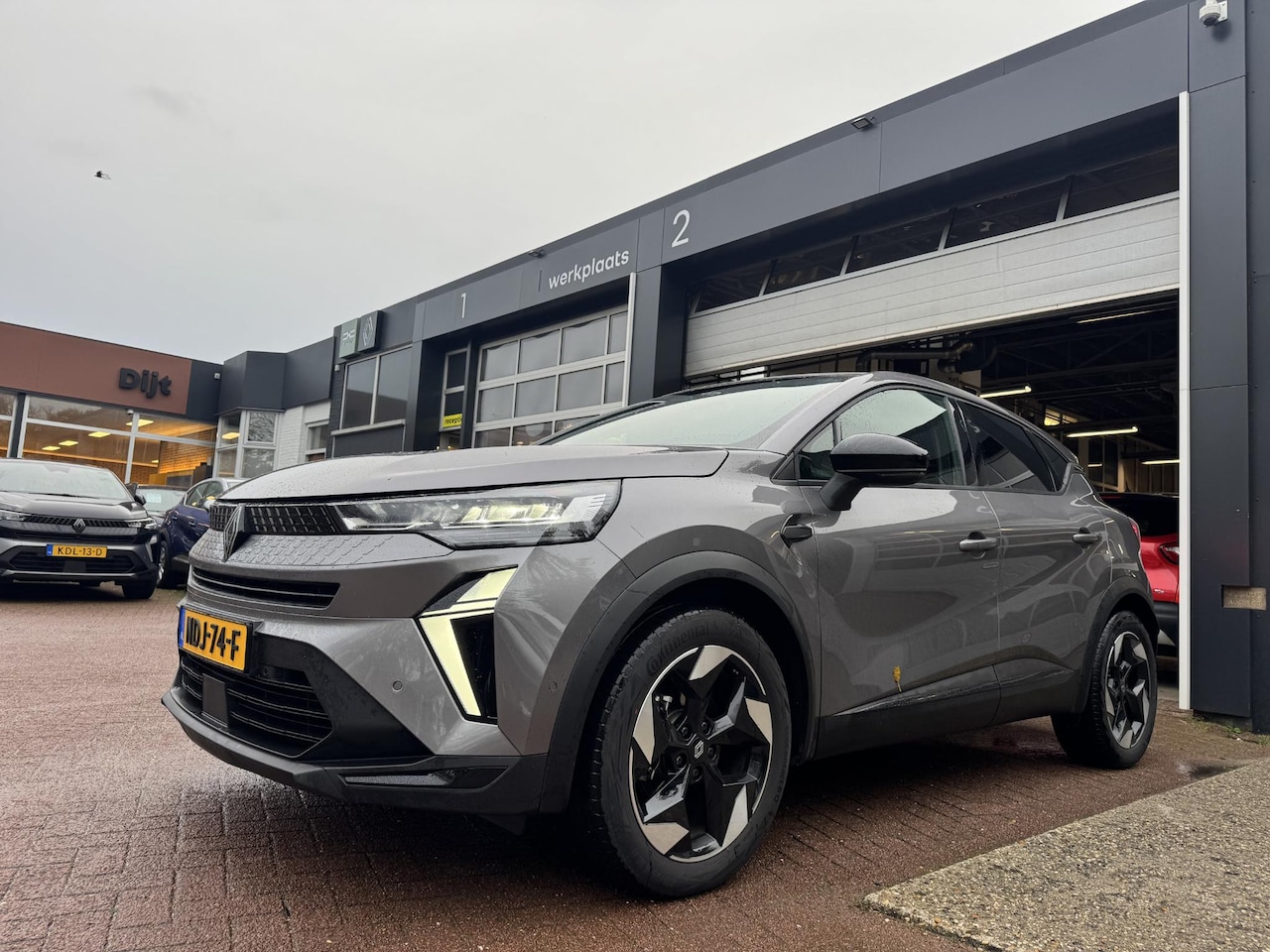 Renault Captur - 1.8 E-Tech full hybrid 160 Techno+Pack Winter!! - AutoWereld.nl