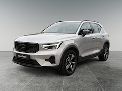 Volvo XC40 - 2.0 B4 Plus Dark