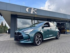 Toyota Yaris - 1.5 Hybrid 115 Business Plus