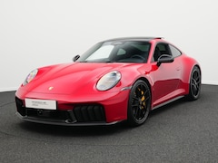 Porsche 911 - Carrera 4 GTS