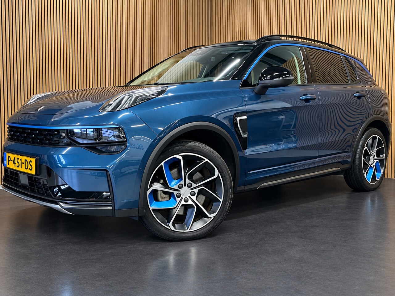 Lynk & Co 01 - 1.5|PHEV|NL-AUTO|NAP|BLUE|PANO|ACC|CAMERA|ANDROID/CARPLAY|STOELVERW|INFINITY AUDIO|MEMORY| - AutoWereld.nl