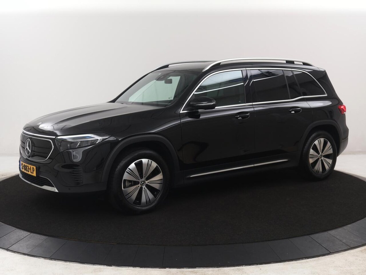 Mercedes-Benz EQB - 250 Business Line 67 kWh | SOH 91,1% | Half leder | Cruise control | Stoelverwarming | Cam - AutoWereld.nl