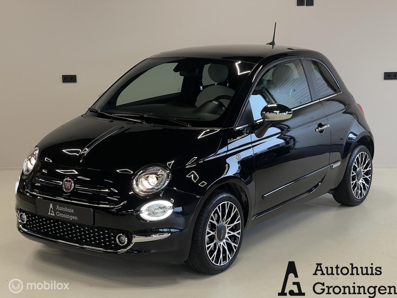 Fiat 500 - 1.0 Hybrid Dolcevita | 3.056 KM | Digitaal Dashboard | Glazen Dak | 16” LM | Cruise - AutoWereld.nl