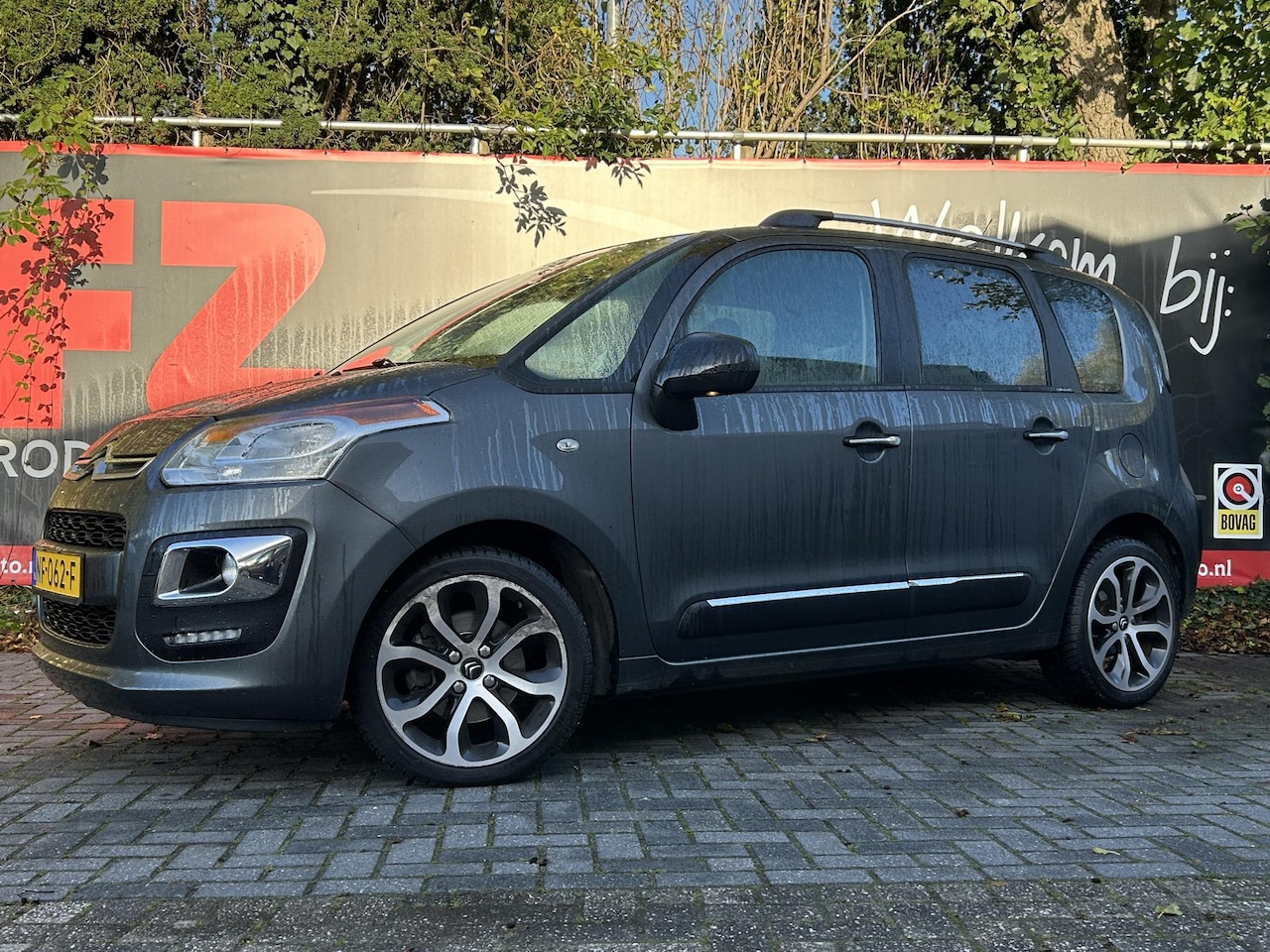 Citroën C3 Picasso - 1.2 PureTech Exclusive - Carplay - Cruise Control - Afneembare Trekhaak - AutoWereld.nl