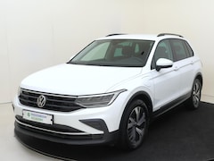 Volkswagen Tiguan - 1.4 TSI Life eHybrid | SoH 93% | Achteruitrijcamera | ErgoActive stoelen met massage | Ada