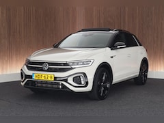 Volkswagen T-Roc - 1.5 TSI 150pk DSG R-Line Business+ Black Style Trekhaak Camera IQ.Light Panoramadak Virtua