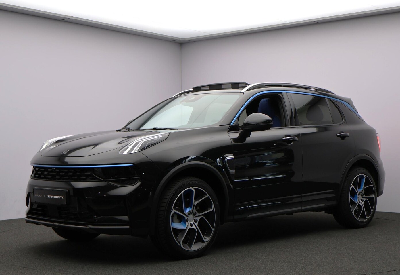 Lynk & Co 01 - 1.5 / Camera / Adaptive Cruise / Panoramadak / Dodehoekdetectie / Stoelverwarming / Autom. - AutoWereld.nl