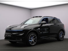 Lynk & Co 01 - 1.5 / Camera / Adaptive Cruise / Panoramadak / Dodehoekdetectie / Stoelverwarming / Autom.