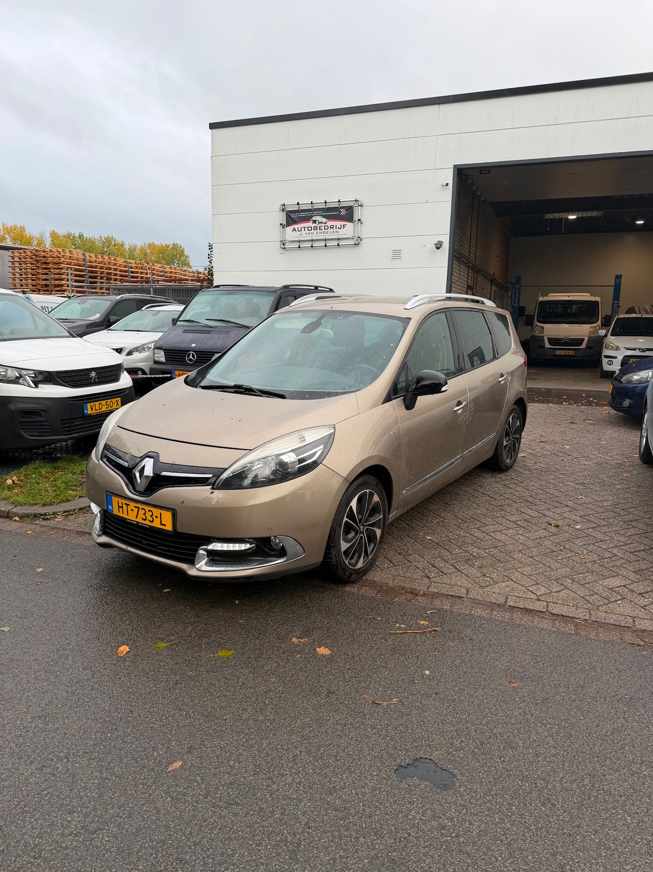 Renault Grand Scénic - 1.2 TCe Bose 7persoons - AutoWereld.nl
