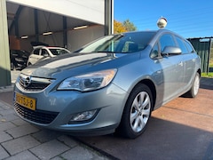 Opel Astra Sports Tourer - 1.4 Turbo Edition Airco Navi Cruise