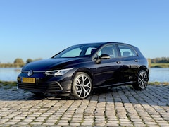 Volkswagen Golf - 1.0 TSI Life Business|Virtual|Stuur-Stoel Verwarm