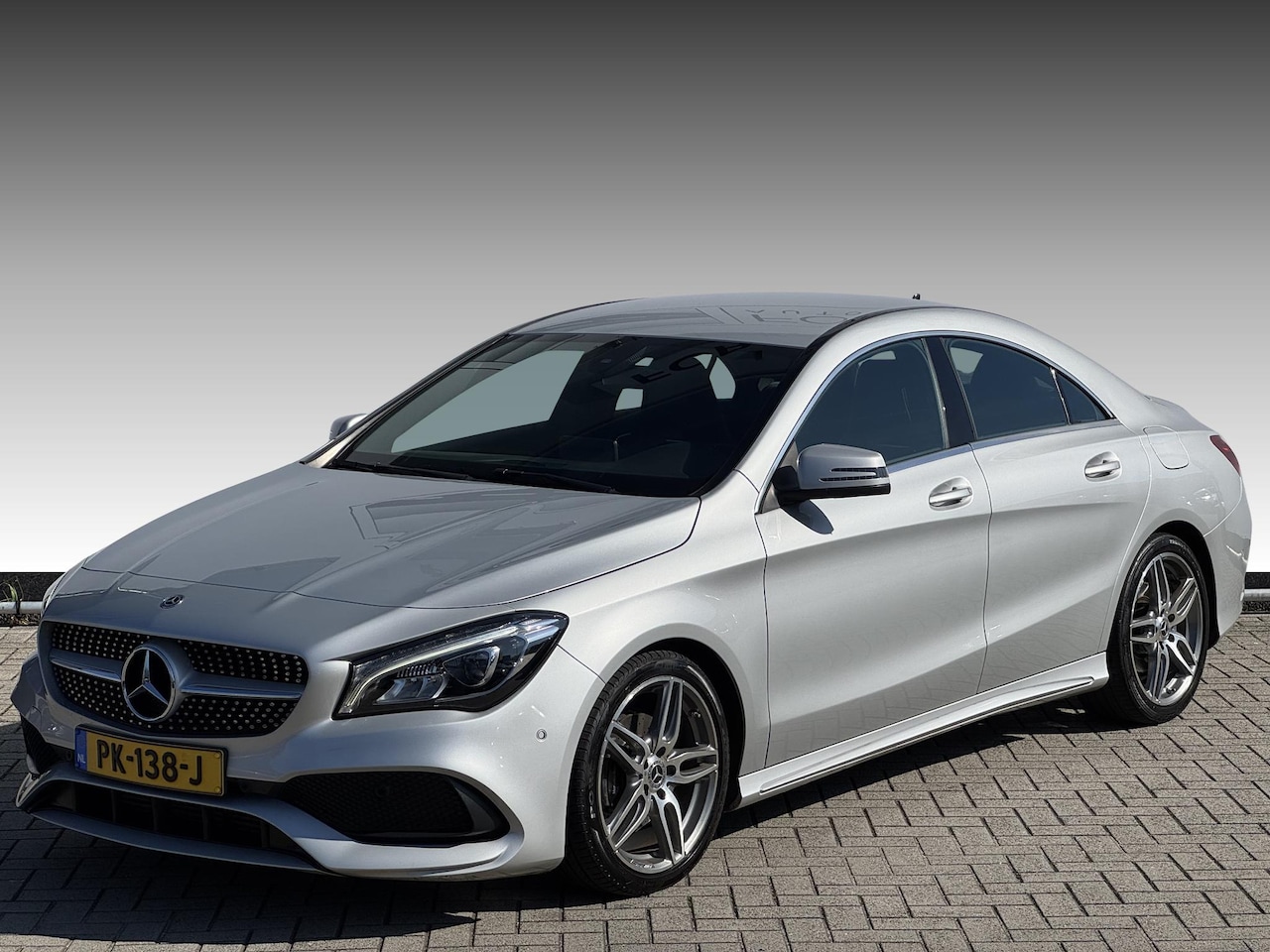 Mercedes-Benz CLA-Klasse - 180 Ambition NL-AUTO | AMG | SPORT STOELEN - AutoWereld.nl